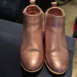 Pink size 13 Girls Gap boots